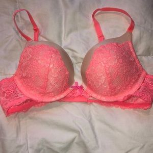 Victoria’s Secret dream angels push up bra 34B